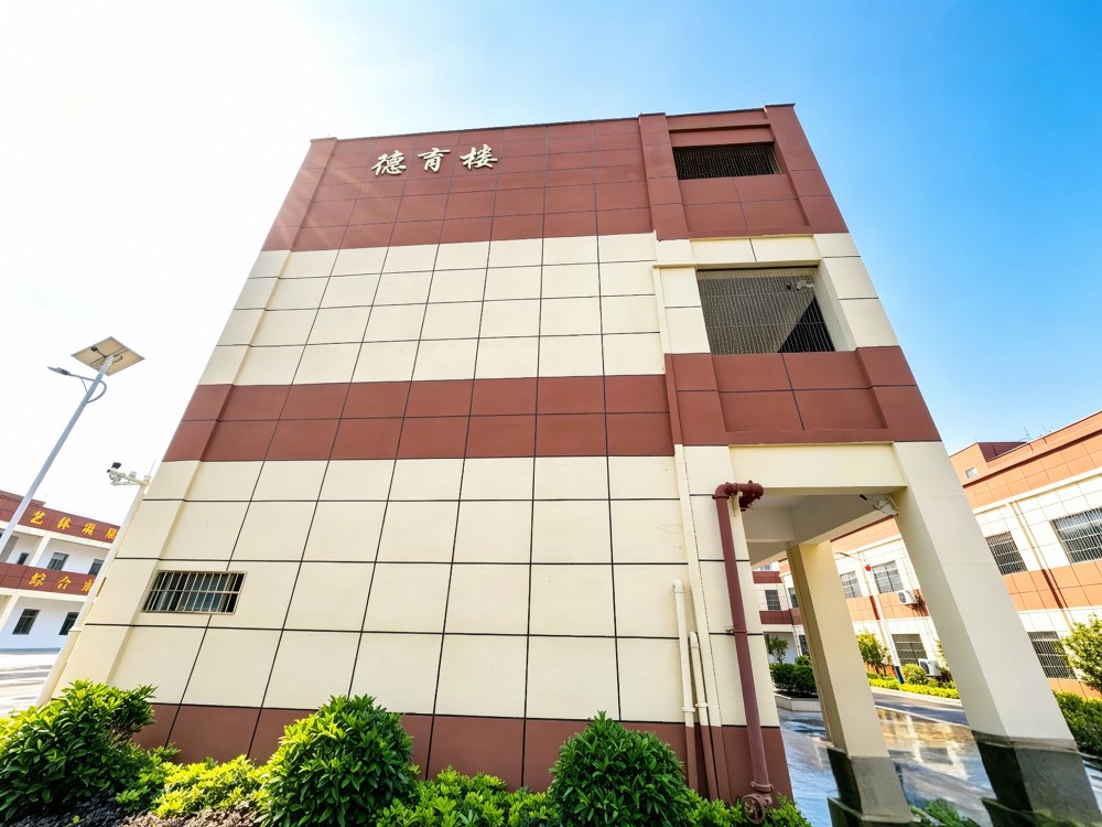 铜仁叛逆小孩管教学校选择指南:如何为孩子找到真正有效的改变之路